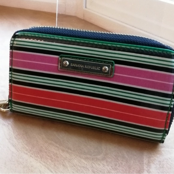Banana Republic Multicolored Zip Wallet - Picture 1 of 6
